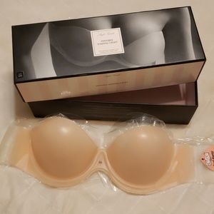 Skin color invisible shaping uplift